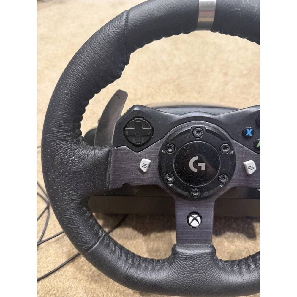 Logitech G920 Racing Wheel Wired w/ Paddles for Xbox One/Series X|S PC